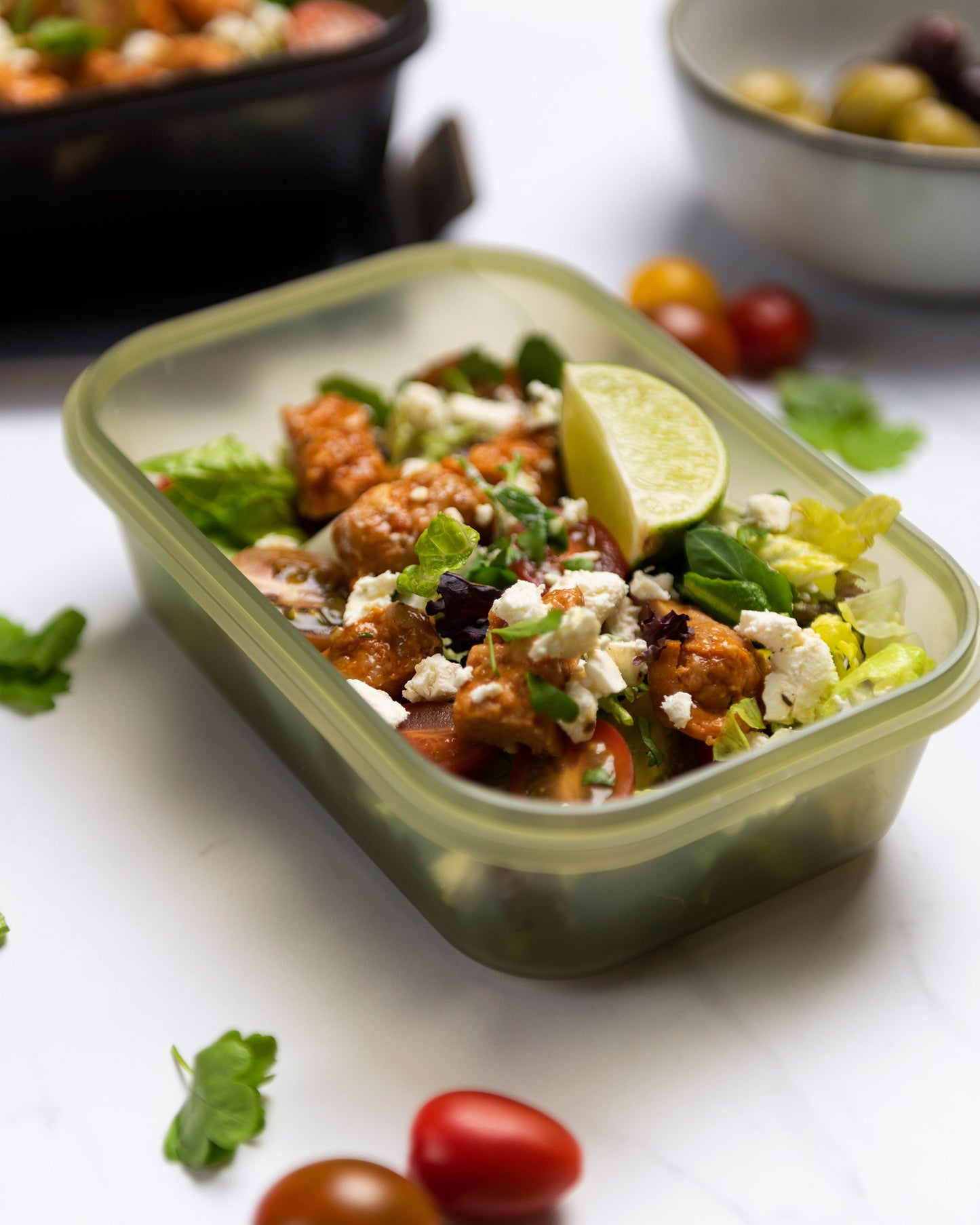 food-storage-container-dusky-green-g4 Smartshake_Food_Storage_Container_Dusky_Green_Lifestyle.jpg