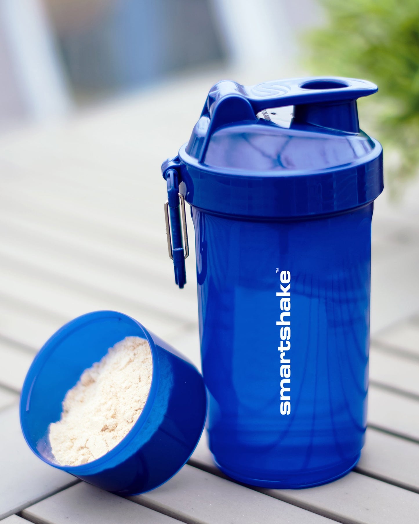 original2go-one-navy-blue-z3 Smartshake_Original2GoONE_Navy_Blue_lifestyle.jpg