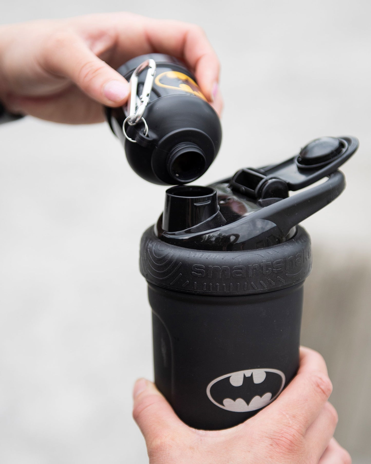 whey2go-funnel-batman-a6 Smartshake_Whey2Go_Batman_Lifestyle.jpg