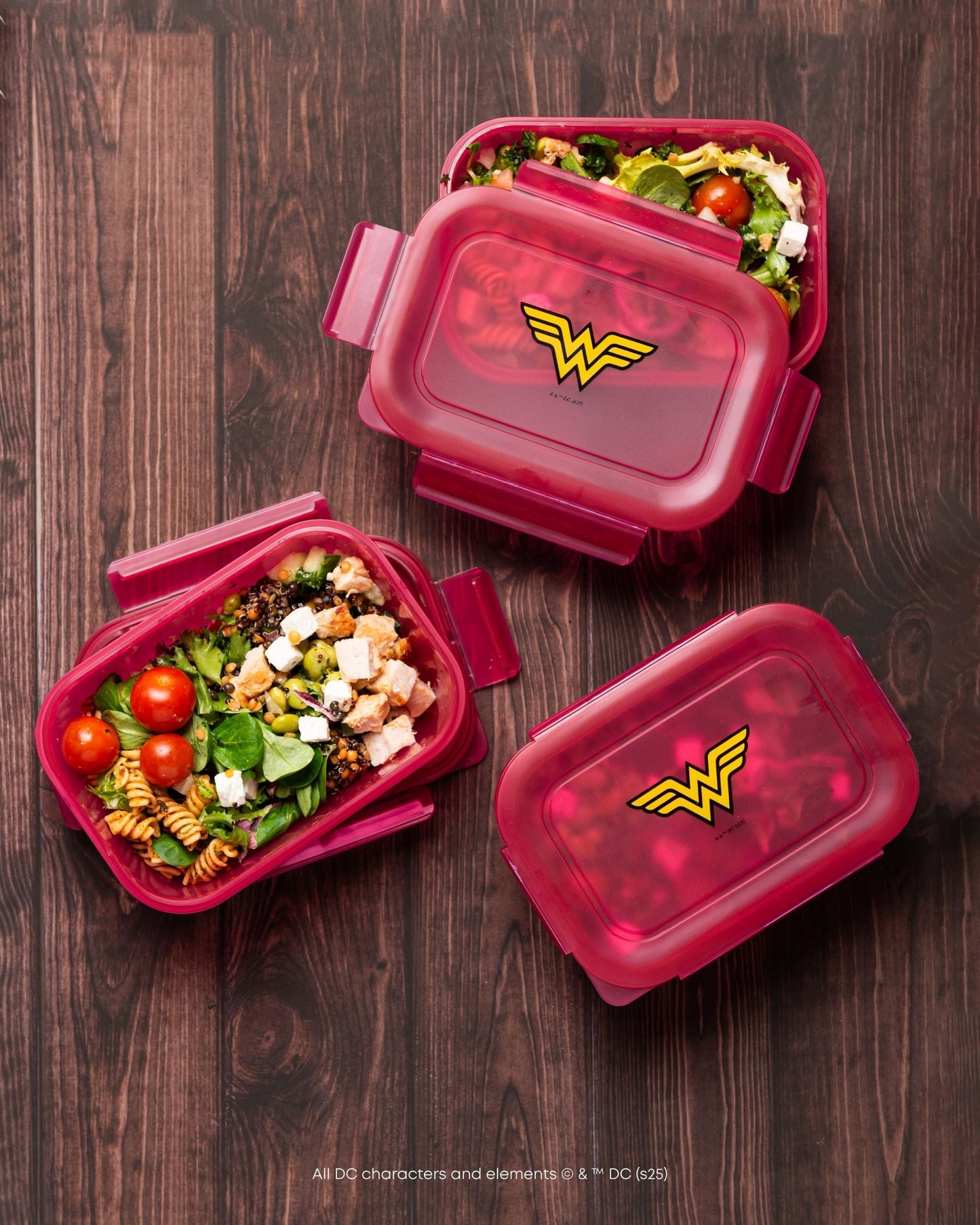 food-storage-container-wonder-woman-o8 WonderWoman_lifestyle.jpg