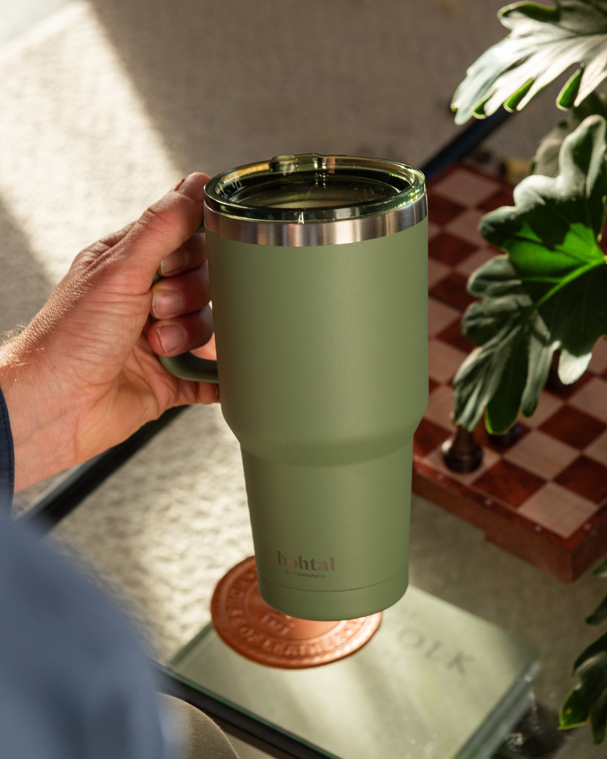 bohtal-insulated-nomad-tumbler-green-p4 Bohtal_Insulated_Nomad_Tumbler_green_lifestyle.jpg
