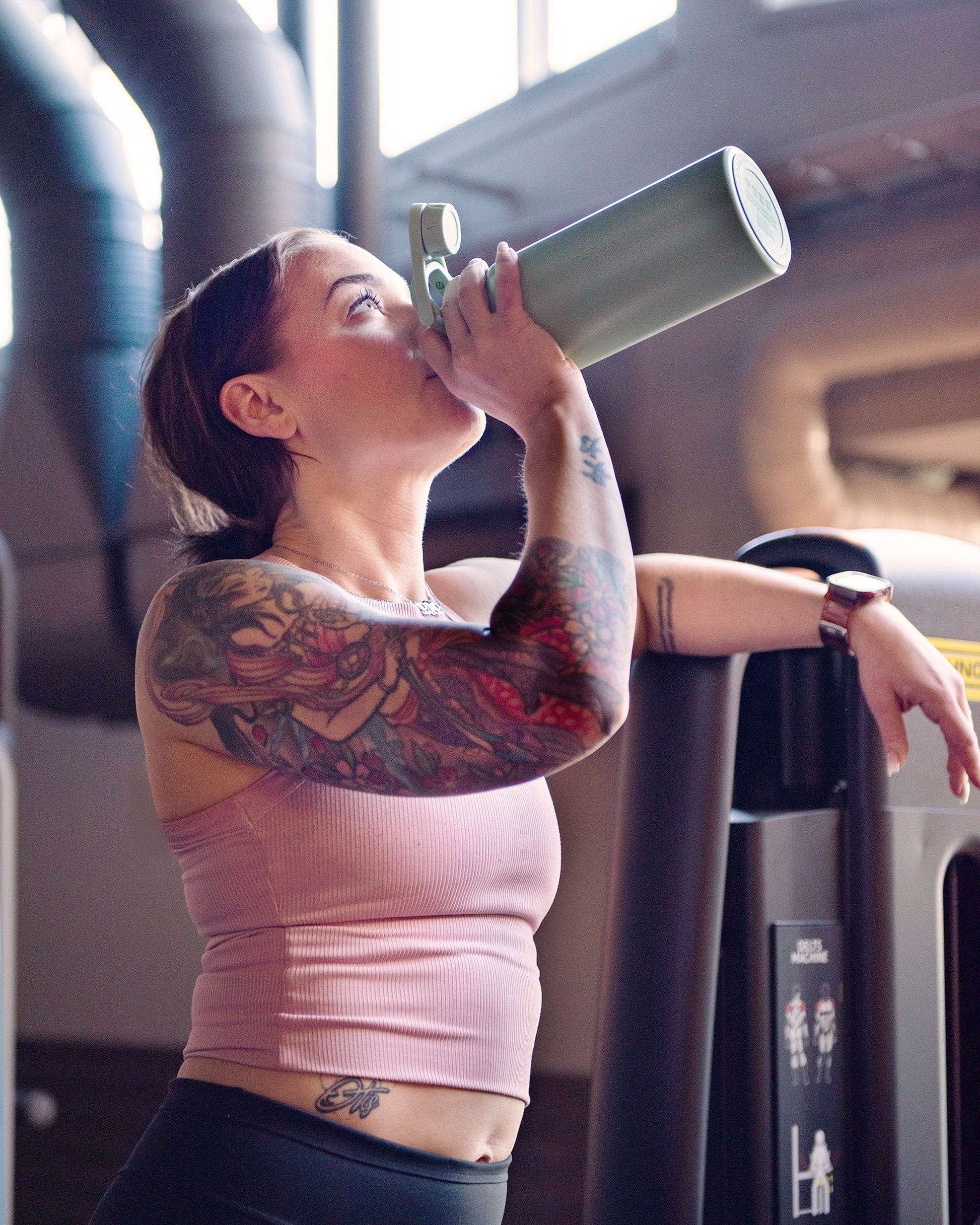 bohtal-insulated-sports-bottle-green-r7 Bohtal_Insulated_Sports_Bottle_Green_lifestyle.jpg