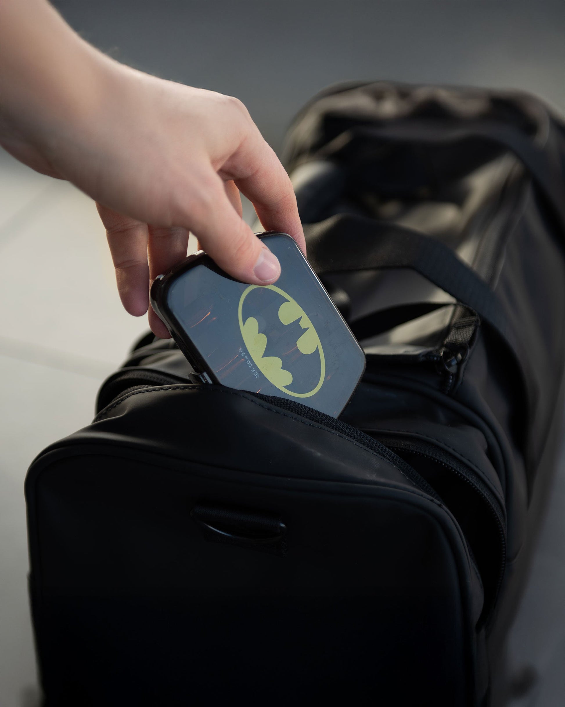 pill-box-7-days-organizer-batman-i9 Smartshake_7-days-PillBox_Organizer_Batman-lifestyle.jpg