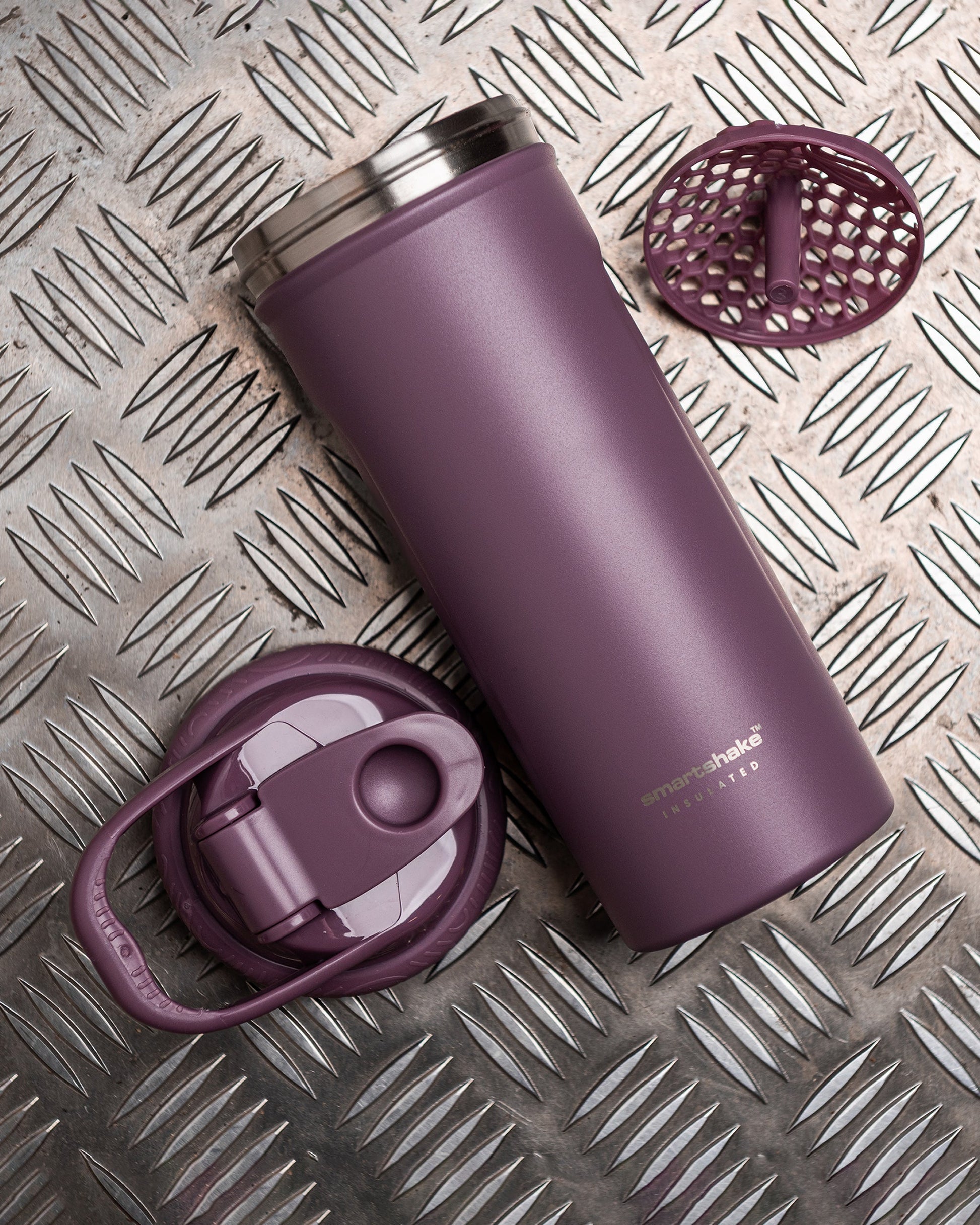 insulated-steel-shaker-dusty-plum-u6 Smartshake_Insulated_Steel_Dusty_Plum_Lifestyle.jpg